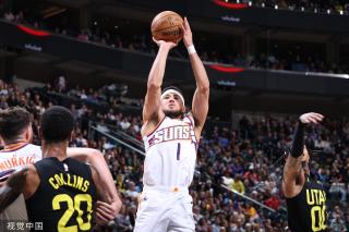 草地上的出 草地上的出