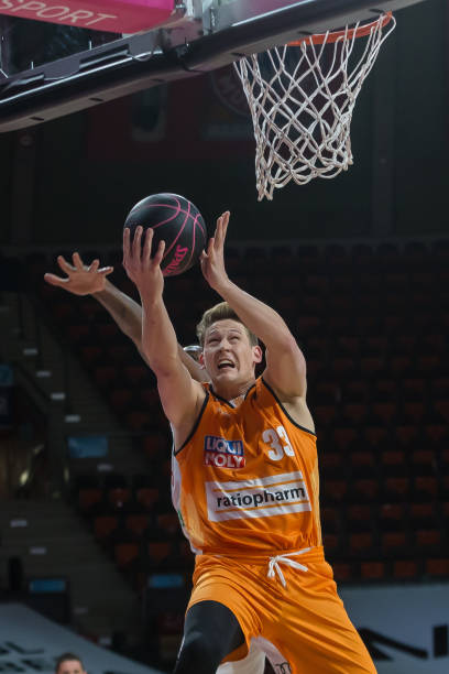 从马拉松到F1，赛事经济奏响“春之声.